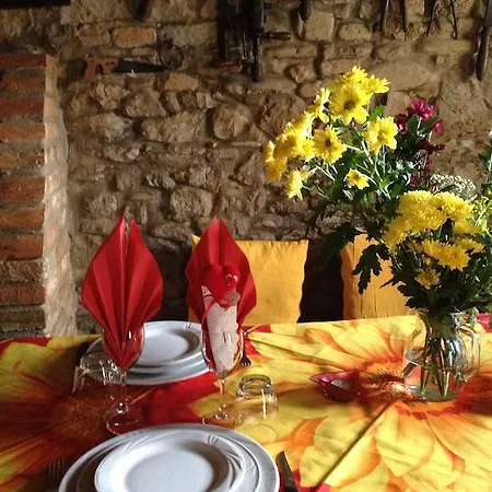 Bed & Breakfast Corte Ca' Bosco Castello di Serravalle