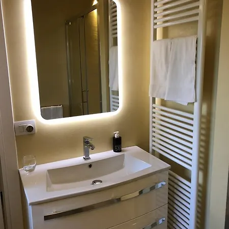 Corte Ca' Bosco 4* Castello di Serravalle