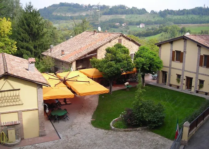 Corte Ca' Bosco Castello di Serravalle